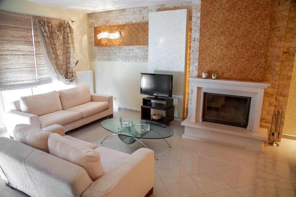 Luxurious West Side Maisonette In Alexandroupolis Villa Dış mekan fotoğraf